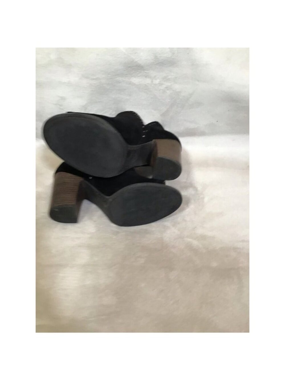 Lucky Brand Womens Libeth Booties 7.5 Ankle Boots Black Suede Studded Pull On - Picture 9 of 9